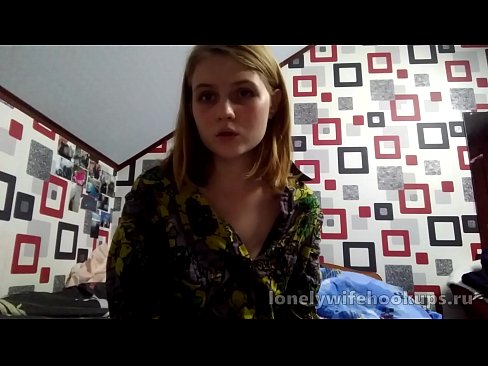 ❤️ Wophunzira wachinyamata wa blonde waku Russia amakonda matayala akulu. Kanema wolaula zolaula ny.sexygirlspics.ru ❌